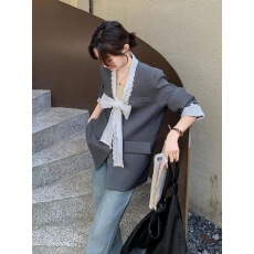 批发设计感<b class='q'>蕾丝</b>拼接西装外套女2026年春季新款小个子休闲宽松气质上衣