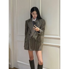 批发法式复古格纹<b class='q'>西装</b>外套女春秋新款高级感气质名媛宽松百搭西服上衣