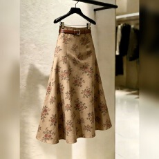 批发通勤风碎花半身裙女高腰显瘦腰带A字长裙卡其色气质裙2026秋<b class='q'>新款</b>