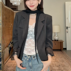 批发高级感通勤西装<b class='q'>外套</b>女短款2026年新款春秋小个子韩系休闲气质上衣
