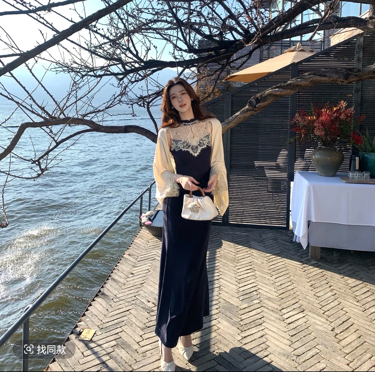 프랑스식 느긋한 흔들다 칼라 민소매 체크무늬 프린트 도루 센스 레이스 조각 롱 스커트