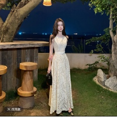 批发木子李的李海畔含月温柔氛围感蕾丝<b class='q'>长裙</b>海边夜景度假气质连衣