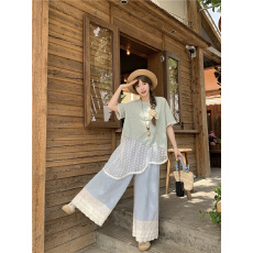 批发实拍夏圆领套头打底衫不规则蕾丝拼接短袖+花边裤