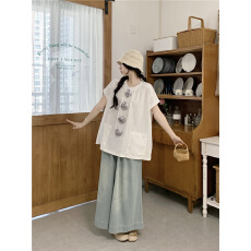 批发<b class='q'>实拍</b>日系可爱立体玫瑰花圆领短袖+牛仔<b class='q'>裤</b>