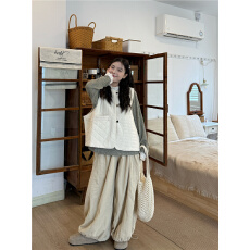 批发实拍日系显瘦百搭花边夹棉马甲+蕾丝打底衫+休闲裤