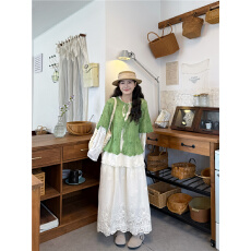 批发实拍<b class='q'>日系</b>镂空短袖开衫上衣+内搭T+半身裙