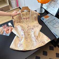 批发实拍新中式新款改良民族风提花织锦织金开衫重工刺绣盘扣马甲外套