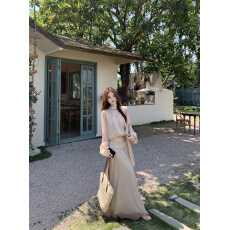 批发实拍 法式V领飘带<b class='q'>雪纺</b>小衫+显瘦褶皱裙<b class='q'>半身裙</b>两件套