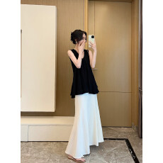 孕妇装韩系夏季宽松薄款黑色V领无袖上衣孕妇遮肚子大码背心上衣