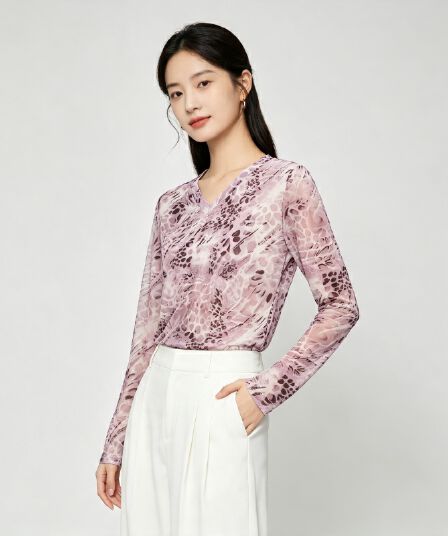 가을 신제품 레이스 기본 셔츠 여성 외국 가스 V넥 한국 스타일 몸매 가꾸기 슬림해 보이는 품격 망사 인사이드 가져 가라. 긴팔 맨위
