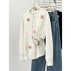 批发大码女装<b class='q'>秋</b>冬新款韩版针织衫打底衫长袖胖妹妹mm立体花朵毛衣上衣