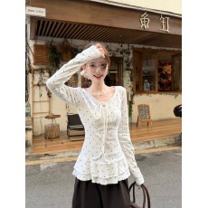 批发实拍实价白色波点花边内长袖T恤女秋冬修身显瘦打底<b class='q'>上衣</b>