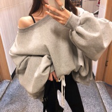 批发已出货   洋气露肩长袖纯色加绒加厚宽松套头卫衣