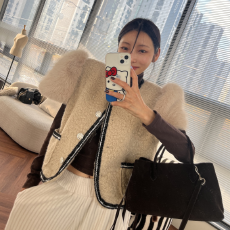 批发新款 小香风洋气百搭<b class='q'>修身</b>毛茸茸<b class='q'>短袖</b>系扣外套