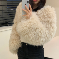 批发冬季  气质高级感<b class='q'>甜美</b>时尚仿狐狸毛皮草外套 女潮