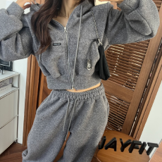 批发冬季新款女装毛绒加厚连帽拉链外套上衣+高腰束脚长<b class='q'>裤</b> 2件套