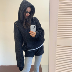 连帽羊羔毛加厚卫衣上衣+百搭休闲短裤 2件套