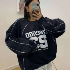 批发已出货       百搭宽松休闲数字印花圆领抽绳套头卫衣