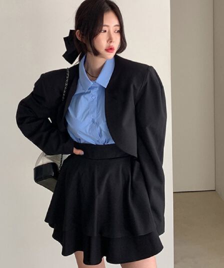 있음 선적 디자인 섹션 곡선 쇼트 스타일 블레이저
