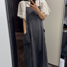 批发已出货    休闲百搭大口袋吊带牛仔<b class='q'>连衣裙</b>