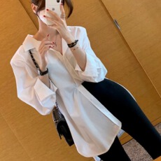 批发已出货     <b class='q'>气质</b>设计感小众<b class='q'>衬衫</b>女