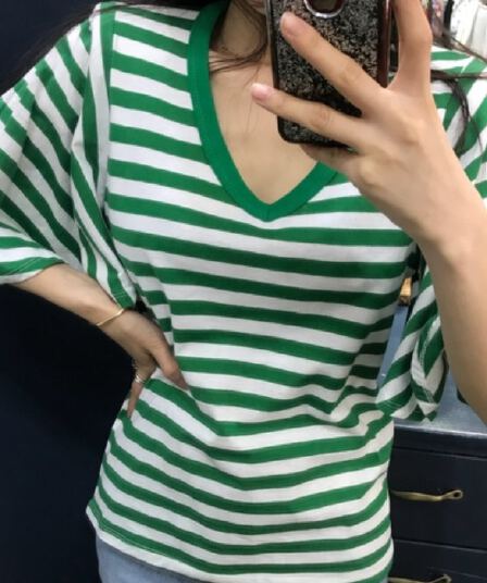 있음 선적 한국 나팔 소매 스트라이프 루즈핏 V넥 티셔츠 반팔