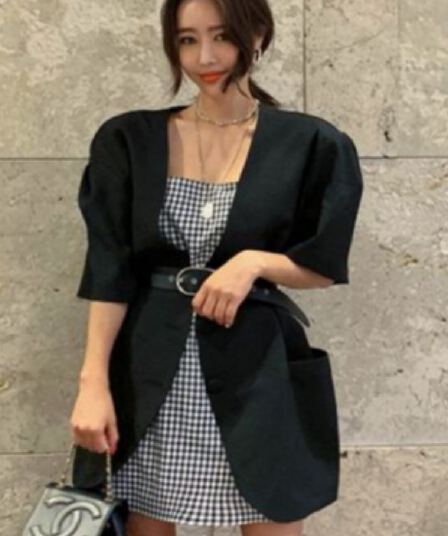 있음 선적 ins 레트로 인터넷 유명인 정장 여성 코트 루즈핏 반팔 단색 얇은 정장 맨위 여름