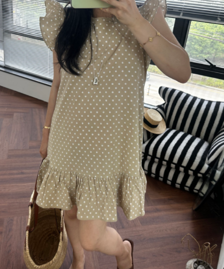새로운 여름 도트 무늬 프릴 Feifei 소매 드레스
