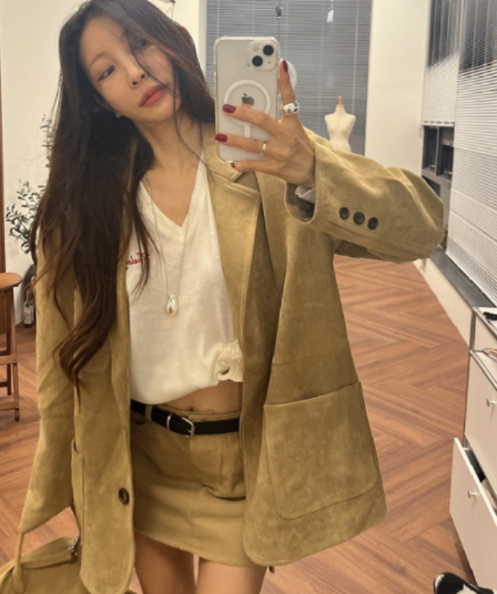 새로운 레트로 고급 센스 스웨이드 원단 캐주얼 긴팔 블레이저