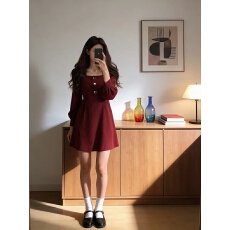 批发現貨~方领收腰短裙子女<b class='q'>春</b>秋复古气质酒红色连衣裙