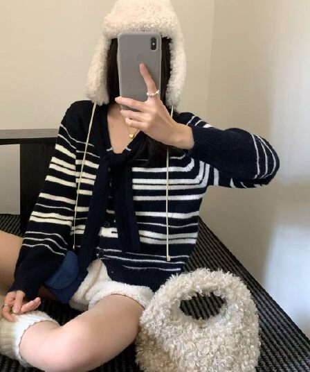 선물 화물 한국 동대문 디자인 센스 숄 페이크 레이어드 스트라이프 긴팔 니트 오픈 가디건 스웨터