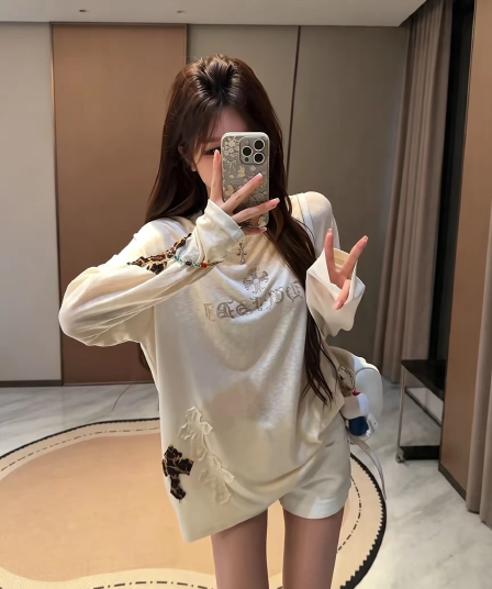 선물 화물 레트로 십자가 패치 긴팔 티셔츠 여성 루즈핏 봄 가을 여름 자외선 차단 블라우스 슬림해 보이는 다용도 맨위