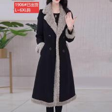 批发官图原版面料品质冬季气质妈妈装保暖<b class='q'>风衣</b>皮毛一体中长款百搭外套