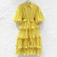 批发复古<b class='q'>宫廷</b>风纯色<b class='q'>连衣裙</b>2025新款时尚翻领单排扣泡泡袖中长款蛋糕裙