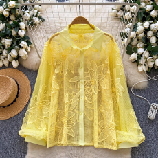 批发2026春季新款宽松休闲设计感花朵时尚小众衬衫女装洋气减龄上衣