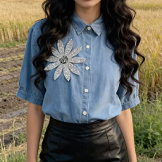 批发欧美<b class='q'>牛仔</b><b class='q'>衬衫</b>女设计感小众重工钉钻花朵装饰2026夏气质<b class='q'>衬衣</b>外穿