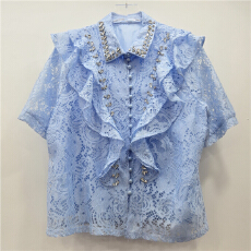 批发温柔风蕾丝荷叶边镂空设计感翻领女夏季法式优雅气质重工镶钻衬衫