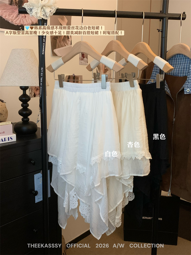 실사 한 부서 고급 센스 불규칙 레이스 레이스 화이트 미니 스커트 한 마디 핏 스타일 슈퍼 디스플레이 다리 길이 반신 스커트 여성