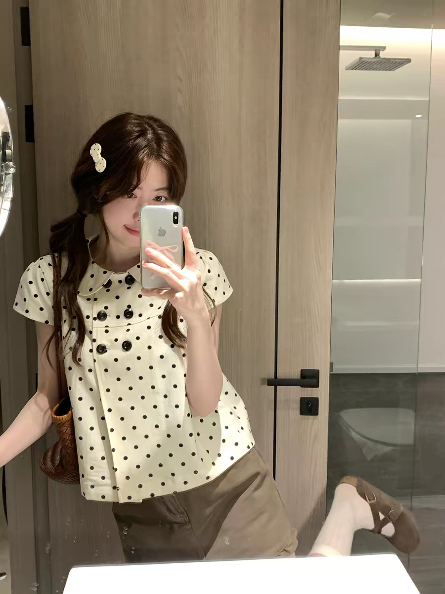 ptonumi 쿠키 깨진 볼륨 도트 무늬 베이비 칼라 반팔 여성 셔츠 여름 이중 버튼 달콤함 백 잡아라. 옷