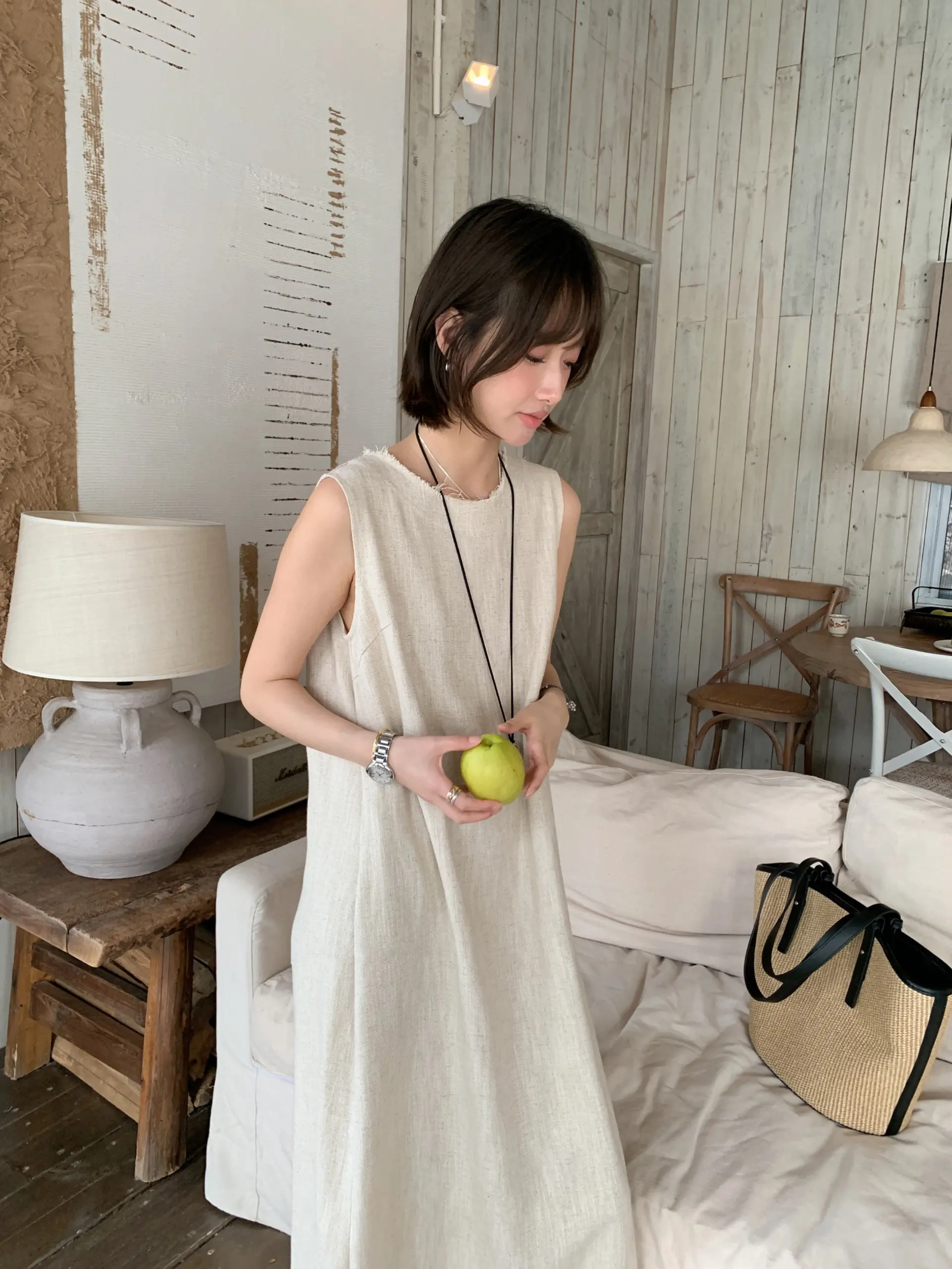 무소매 릴랙스 핏 원피스 여름 단품 상세 이미지 2