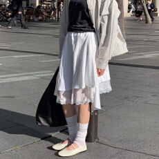 批发韩系小众设计感百搭不规则蕾丝拼接松紧腰半裙