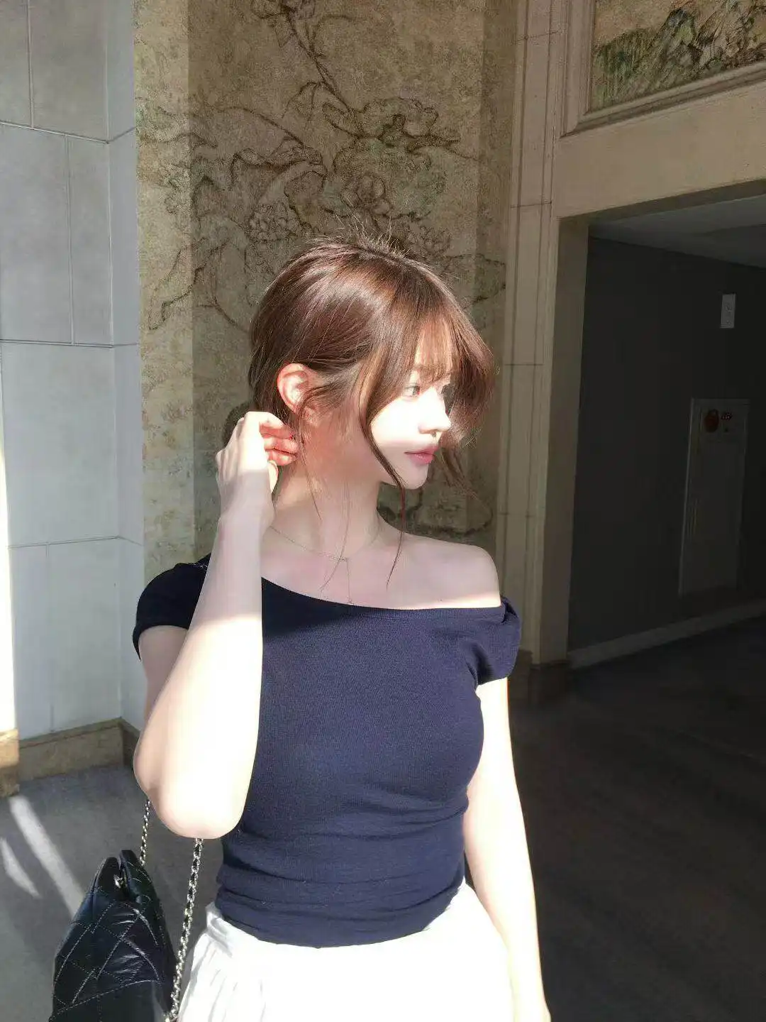 한류 발레 소녀 감성 비대칭 넥라인 매듭 티셔츠 상세 이미지 7