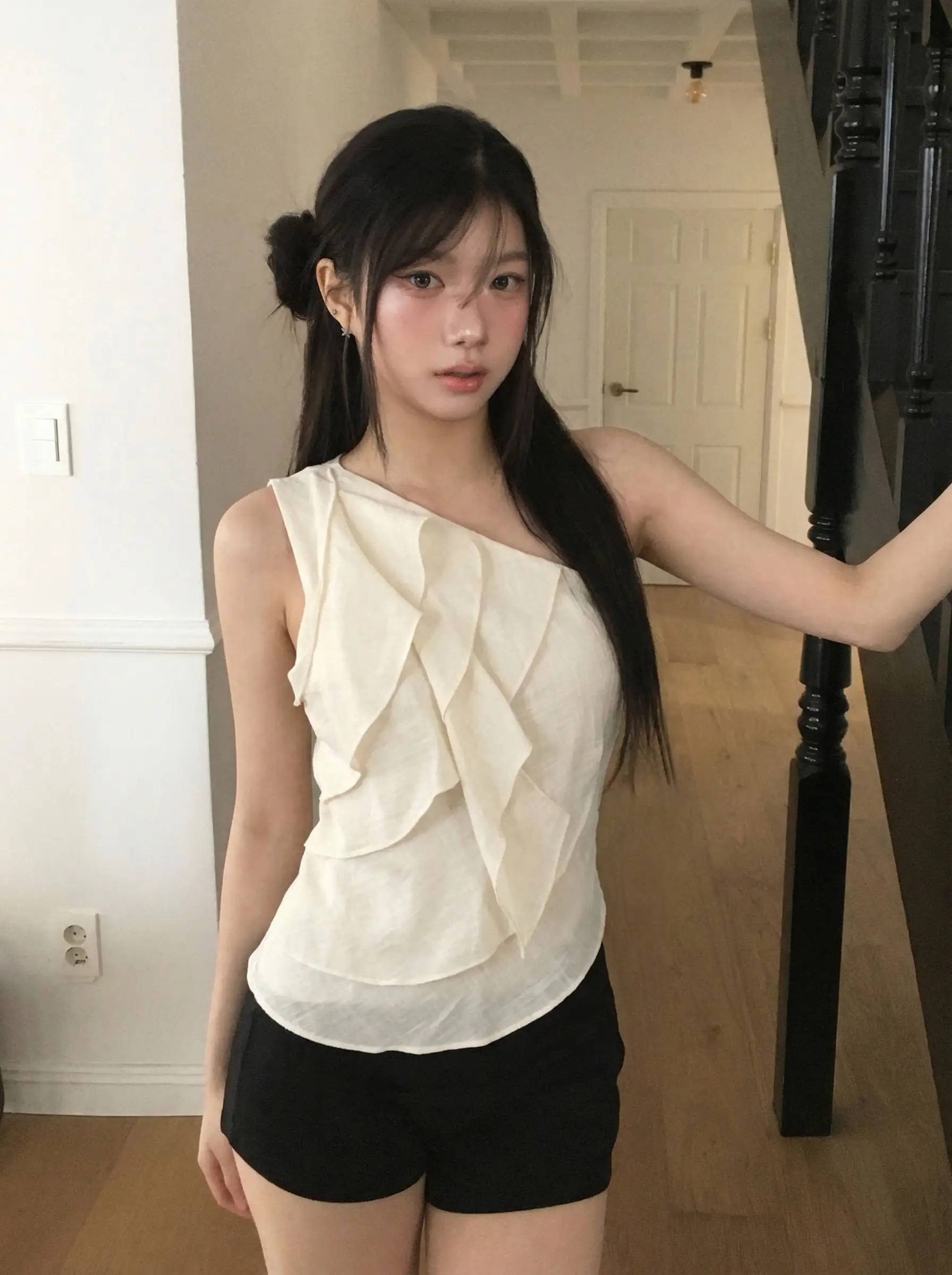 여성용 레이스 단추 슬리브리스 원피스 상세 이미지 2