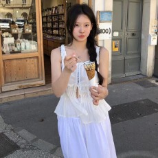 INS博主 夏日清凉感百搭小众设计下摆开衩无袖背心上衣小衫