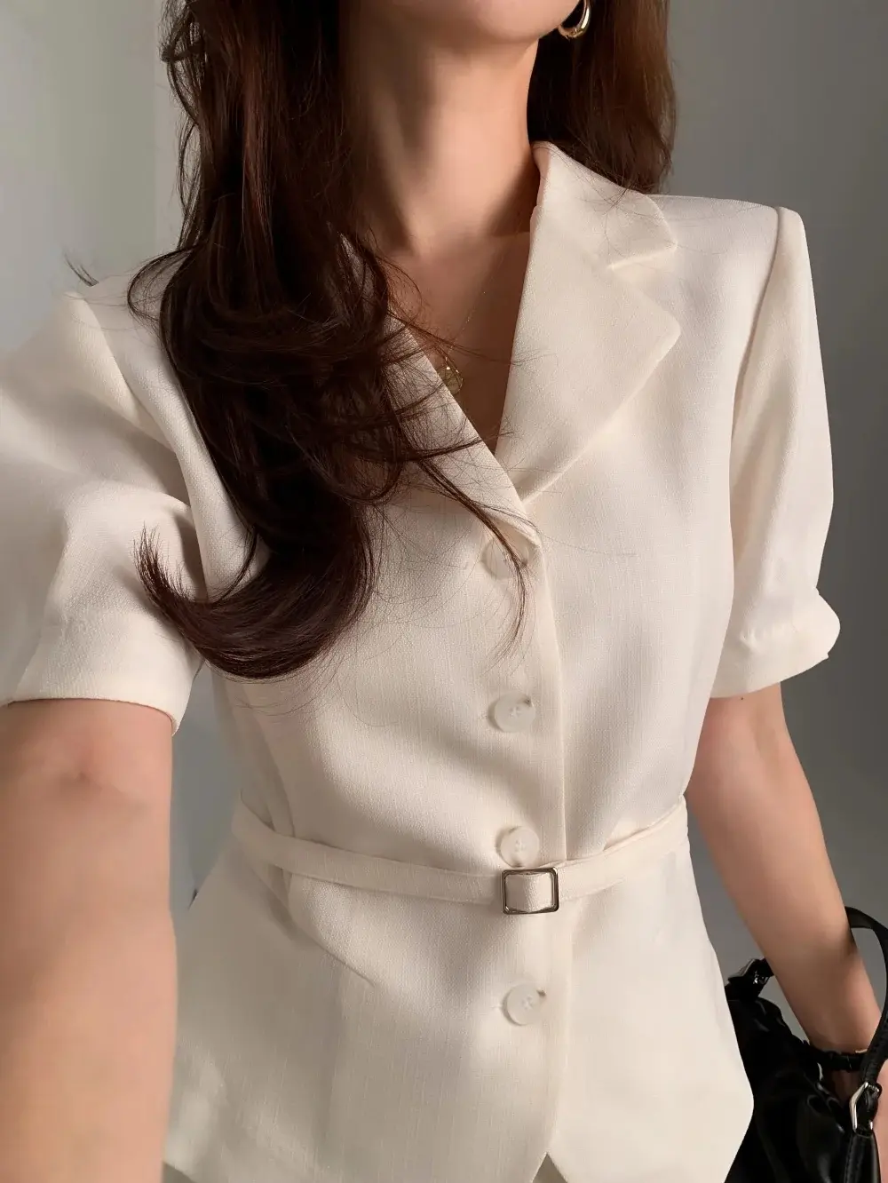 프렌치 스타일 셔츠 카라 단추 여밈 셔츠 상세 이미지 32