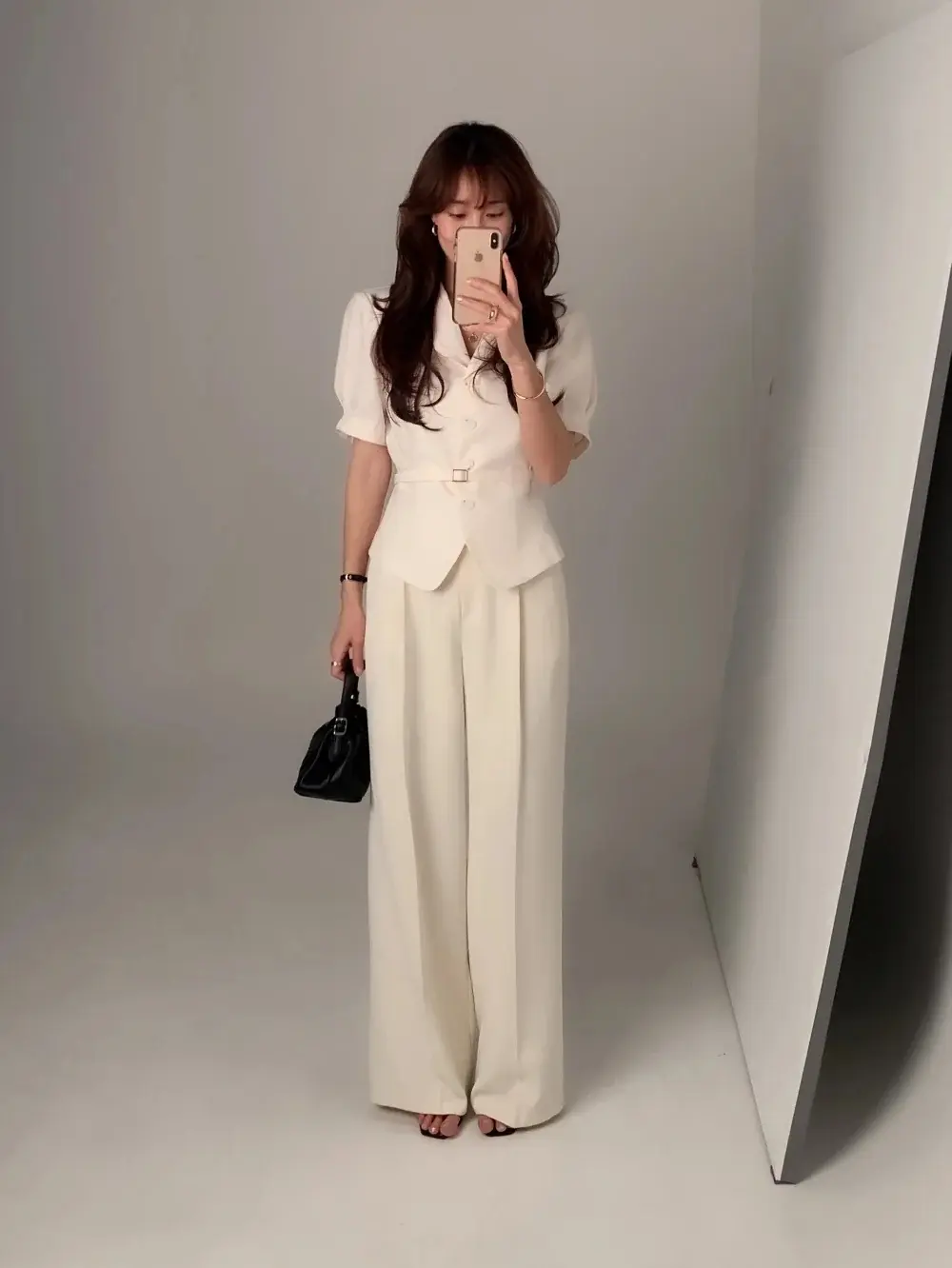 프렌치 스타일 셔츠 카라 단추 여밈 셔츠 상세 이미지 46