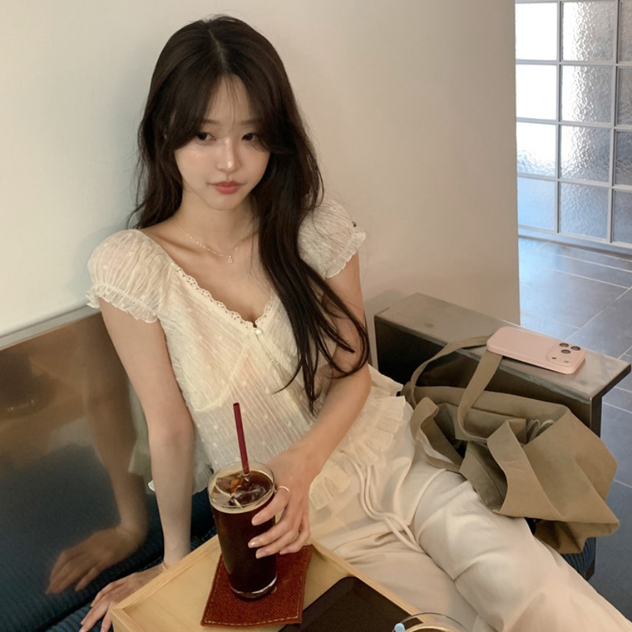 한 부서 여름 신선함 V넥 귀여운 연령 감소 인형 셔츠 일상 다용도 작은 셔츠 맨위