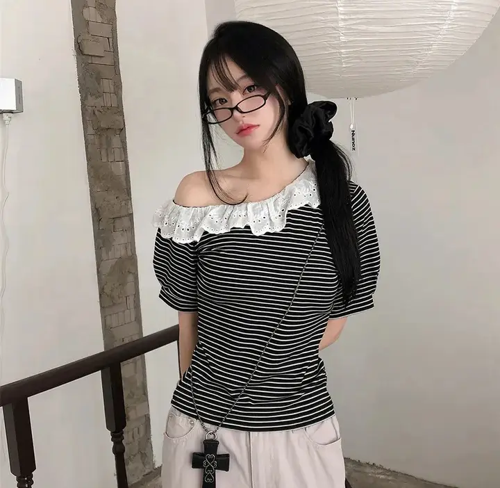 스트라이프 프릴 원숄더 반소매 티셔츠 상세 이미지 5