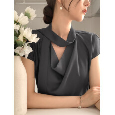 批发韩系气质荡领短袖清凉感优雅百搭<b class='q'>职业</b><b class='q'>衬衫</b>上衣女