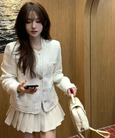 크기 있음 업데이트 한 부서 품격 우아함 작은 샤넬 스타일 미니멀리즘 라운드 넥 싱글 줄 버튼 보온 트위드 짧은 외투